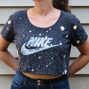 Nike Swoosh Galaxy Bleach Dye Crop Top sz M